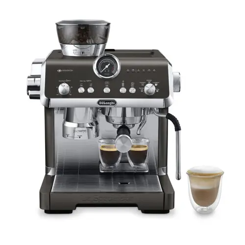 Kjøp De‘Longhi EC9555.BK La Specialista Opera Espressomaskiner tretti.no