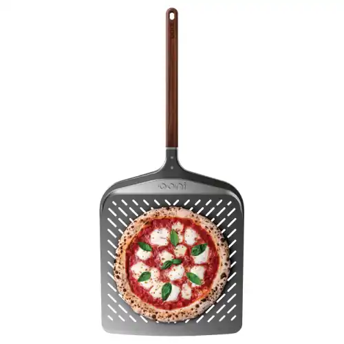 Kjøp 14 Signature Perforated Pizza Peel tretti.no