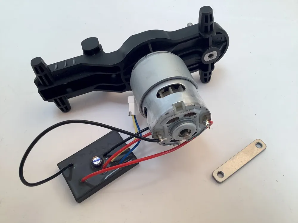 N875115 MOTOR DCMPH566 - m. elektronik