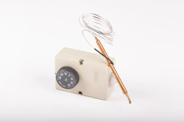 Romtermostat med ekstern sensor -35 till +35