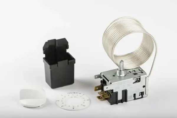 Universal termostat for frys 077B7006