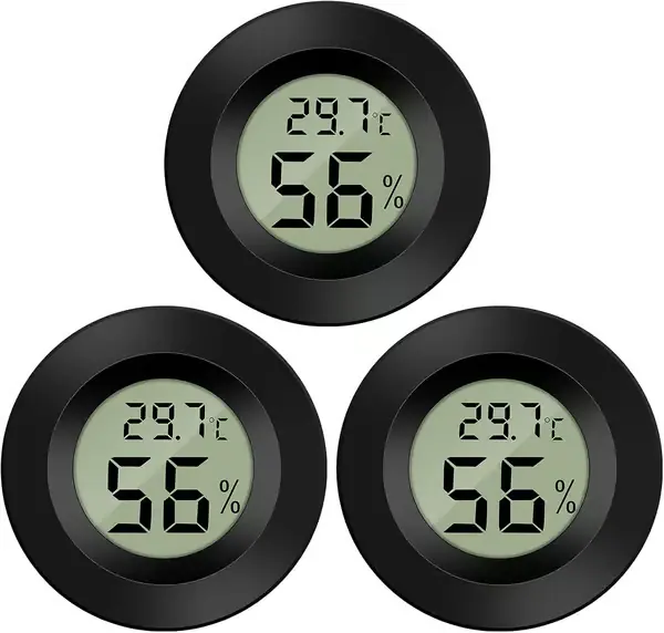 3 stk. Mini Digitalt Innendørs Termometer Hygrometer for Stue, Drivhus, Kjeller, Lager, Låve, Barnerom og Garderobe (5*5*2cm)